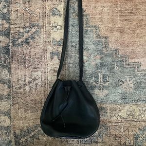 BAGGU Black Leather Bucket Bag
